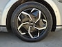 Hyundai Ioniq 5 Lounge 77.4 kWh / SOH 100% / Fabrieksgarantie tot 02-2028 / Dealer onderhouden / CCS snellader / 1.600 kg trekgewicht / WLTP 507 km / HUD / Camera 360° / Navigatie / Apple Carplay Android / BOSE / Elektrische achterklep / Stuur- Stoel & Achterbank verwarming /
