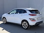 Hyundai Kona Electric EV Comfort Smart 39 kWh / SOH 100% / Fabrieksgarantie tot 02-2027 / Dealer onderhouden / 8 Jaar Batterij Garantie / Warmtepomp / LM 17" & All Season banden / Camera / Apple Carplay & Android Auto / CCS Snelladen /