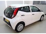 Toyota Aygo 1.0 VVT-i x-Fun Airconditioning Bluetooth LED 5drs NL-Auto Dealeronderhouden