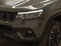 Jeep Compass 4xe 240 Plug-in Hybrid Electric Trailhawk 240Pk Automaat (PANORAMADAK, APPLE CARPLAY, GROOT NAVI, CAMERA, LEDER, SPORTSTOELEN, GETINT GLAS, ADAPTIVE CRUISE, NIEUWSTAAT)