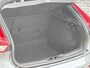 Volvo V40 1.5 T3 Polar+ Sport | Panoramadak | Navigatie | DAB | Achteruitrijcamera | Lichtmetalen Velgen 17 inch | LED Koplampen | Stoelverwarming | Bluetooth | Parkeersensoren