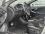 Volvo V40 1.5 T3 Polar+ Sport | Panoramadak | Navigatie | DAB | Achteruitrijcamera | Lichtmetalen Velgen 17 inch | LED Koplampen | Stoelverwarming | Bluetooth | Parkeersensoren