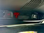 Volvo V40 1.5 T3 Polar+ Sport | Panoramadak | Navigatie | DAB | Achteruitrijcamera | Lichtmetalen Velgen 17 inch | LED Koplampen | Stoelverwarming | Bluetooth | Parkeersensoren