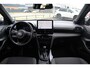 Toyota Yaris Cross 1.5 HYBRID 115 DYNAMIC STUUR/STOELVERWARMING KEYLESS PRIVACY-GLASS 17"LM-VELGEN APPLE/ANDROID LED