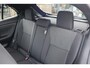 Toyota Yaris Cross 1.5 HYBRID 115 DYNAMIC STUUR/STOELVERWARMING KEYLESS PRIVACY-GLASS 17"LM-VELGEN APPLE/ANDROID LED