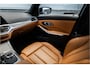 BMW 3-Serie Touring 330e Business Edition Plus Adaptief onderstel / 19inch / elec stoelen / Camera / Stoelverwarming