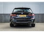 BMW 3-Serie Touring 330e Business Edition Plus Adaptief onderstel / 19inch / elec stoelen / Camera / Stoelverwarming