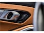 BMW 3-Serie Touring 330e Business Edition Plus Adaptief onderstel / 19inch / elec stoelen / Camera / Stoelverwarming