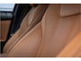 BMW 3-Serie Touring 330e Business Edition Plus Adaptief onderstel / 19inch / elec stoelen / Camera / Stoelverwarming