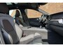 Volvo XC60 Recharge T6 AWD R-Design | Panoramadak | Adaptieve cruise control | Apple carplay/Android auto | DAB radio | 19 inch lichtmetalen velgen
