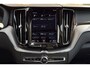Volvo XC60 Recharge T6 AWD R-Design | Panoramadak | Adaptieve cruise control | Apple carplay/Android auto | DAB radio | 19 inch lichtmetalen velgen