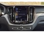 Volvo XC60 Recharge T6 AWD R-Design | Panoramadak | Adaptieve cruise control | Apple carplay/Android auto | DAB radio | 19 inch lichtmetalen velgen