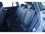 BMW X1 xDrive20i High Executive / Panorama / Sportstoelen