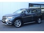 BMW X1 xDrive20i High Executive / Panorama / Sportstoelen