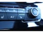BMW X1 xDrive20i High Executive / Panorama / Sportstoelen