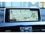 BMW X1 xDrive20i High Executive / Panorama / Sportstoelen