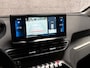 Peugeot 5008 1.2 PureTech Allure 7 Persoons (APPLE CARPLAY, GROOT NAVI, LEDER, 360 CAMERA, STOELVERWARMING, SPORTSTOELEN, KEYLESS, GETINT GLAS, NIEUWSTAAT)