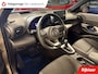 Toyota Yaris Cross 1.5 Hybrid Dynamic/navi / panoramadak / camera / stoel stuur verw / dodehoek / lane assist
