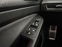 Volkswagen Golf 1.5 eTSI R-Line | Pano | H/K | Camera | Virtual | Carplay | Sfeer | Adap. Cruise