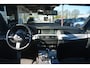 BMW 5-Serie Touring 520i Executive | Navigatie | Xenon | Stoelverwarming | Clima | Bluetooth | Cruise Control | NL Auto!! | Nederlandse auto 82211 NAP laatse beurt bij 67417 M Pakket zeer nette auto afneembare trekhaak sportstoelen xenon navi