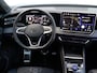 Volkswagen Tiguan 1.5 eHybrid R-Line Edition | Adaptief onderstel | Wegklapbare trekhaak | Stuur- + Stoelverwarming voor & achter | Voorruitverwarming | 360° camera |