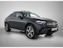 Mercedes-Benz GLC Coupe 300 e 4MATIC Sport Edition | Premium | Winterpakket | Nightpakket | Treeplanken in aluminiumlook | Trekhaak | Stoelventilatie/- verwarming | AMG spoiler | Panoramaschuifdak |
