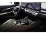 BMW i5 Touring eDrive40 84 kWh | COMFORT / DRIVING ASSISTANCE PROFOSSIONAL / INNOVATION / M SPORT PRO- PACK | STOELVENTILATIE | HOUTAFWERKING | 360 CAMERA | 20"