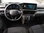 Volkswagen Transporter 2.0 TDI 110 pk L1 | ECC | Cruise control | Camera | LED | Navigatie via App connect | Bijrijders bank |