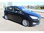 Ford C-Max 1.0-125pk Titanium. Goed onderhouden hoogzitter ! Autm. airco dual, LM wielen, elektr. achterklep, cruise control, navigatie, telefoonvoorb., panoramadak, metallic lak, voorraamverwarming etc.