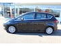 Ford C-Max 1.0-125pk Titanium. Goed onderhouden hoogzitter ! Autm. airco dual, LM wielen, elektr. achterklep, cruise control, navigatie, telefoonvoorb., panoramadak, metallic lak, voorraamverwarming etc.