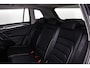 Volkswagen Tiguan Highline 2.0 TSI 190pk 4-Motion DSG Automaat Panoramadak, Lederen bekleding, Black style, 360 camera, Adaptive cruise control, Head up display, DYN audio