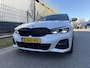 BMW 3-Serie Touring 330i xDrive High Executive / AUTOMAAT / M-PAKKET / LEER / NAVI / CRUISE / 119dkm!