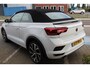 Volkswagen T-Roc Cabrio 1.5 TSI R-Line, DSG, Schakelpaddles.