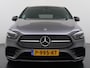 Mercedes-Benz B-klasse 180 AMG Business Solution | Sfeerverlichting | Achteruitrij Camera | Parkeersensoren Voor + Achter | Stoelverwarming Voor |