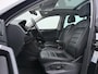 Volkswagen Tiguan 1.4 TSI Highline Business R-line | Pano dak | Trekhaak | Leder | Stoelverwarming | Camera |