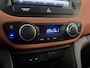 Hyundai i10 1.0i i-Motion Comfort Plus Navigatie | Lichtmetalen velgen