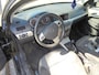 Opel Astra 1.6 Essentia