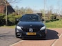 Mercedes-Benz C-klasse 200 Premium Plus Pack | AMG Line | Panoramadak | Camera | Burmester | Sfeerverlichting |