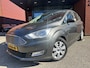 Ford C-Max 1.5 150PK!! Titanium // NAVI + CARPLAY // CAMERA // PDC V+A // CRUISE // WINTERPACK // TREKHAAK!!