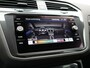 Volkswagen Tiguan 1.4 TSI eHybrid Elegance PHEV 245pk Dealer O.H. | Trekhaak Af Fabriek | Adaptive Cruise | IQ Light | Camera | Lederen Comfortzetels Memory & Verwarmd | Sfeerverlichting | Apple Carplay | Stuur Verwarmd | Navigatie | DAB | Plug In Hybrid |