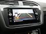 Volkswagen Tiguan 1.4 TSI eHybrid Elegance PHEV 245pk Dealer O.H. | Trekhaak Af Fabriek | Adaptive Cruise | IQ Light | Camera | Lederen Comfortzetels Memory & Verwarmd | Sfeerverlichting | Apple Carplay | Stuur Verwarmd | Navigatie | DAB | Plug In Hybrid |