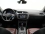 Volkswagen Tiguan 1.4 TSI eHybrid Elegance PHEV 245pk Dealer O.H. | Trekhaak Af Fabriek | Adaptive Cruise | IQ Light | Camera | Lederen Comfortzetels Memory & Verwarmd | Sfeerverlichting | Apple Carplay | Stuur Verwarmd | Navigatie | DAB | Plug In Hybrid |