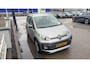 Volkswagen Up! 1.0 CROSS UP! 75 PK | Automaat | Stoelverwarming | Climatronic (Automatische Airco) | All Season Banden | Lichtmetalen Velgen | Parkeersensoren | Camera