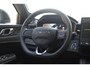 Lynk & Co 01 276PK Automaat Core / Adaptieve cruise control / Stoel - en stuurwielverwarming / Parkeersensoren / Achteruitrijcamera / Apple Carplay / Trekhaak / Metallic lak / 19" velgen