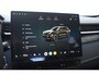 Lynk & Co 01 276PK Automaat Core / Adaptieve cruise control / Stoel - en stuurwielverwarming / Parkeersensoren / Achteruitrijcamera / Apple Carplay / Trekhaak / Metallic lak / 19" velgen