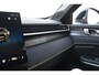 Lynk & Co 01 276PK Automaat Core / Adaptieve cruise control / Stoel - en stuurwielverwarming / Parkeersensoren / Achteruitrijcamera / Apple Carplay / Trekhaak / Metallic lak / 19" velgen