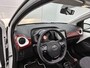 Toyota Aygo 1.0 VVT-i x-pose 70 PK | Elektrisch Vouwdak | Achteruitrij Camera | Climate Control | Cruise Control | Navigatie | Apple Carplay | Android Auto | Lichtmetalen velgen |