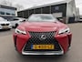 Lexus UX 250h Business Line VAN: 24.900,- VOOR: 22.877,- UW LENTEVOORDEEL: 2.023,- | RIJKLAARPRIJS incl. 12mnd BOVAG GARANTIE