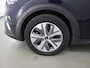 Kia Niro EV e-Niro DynamicLine Edition 64 kWh | Trekhaak | Cruise Control Adaptief | Parkeercamera | Navigatie | Keyless Go | Climate Control |