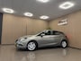 Opel Astra 1.0 Edition * Navigatie / Cruise control / Parkeersensoren / NL Auto *